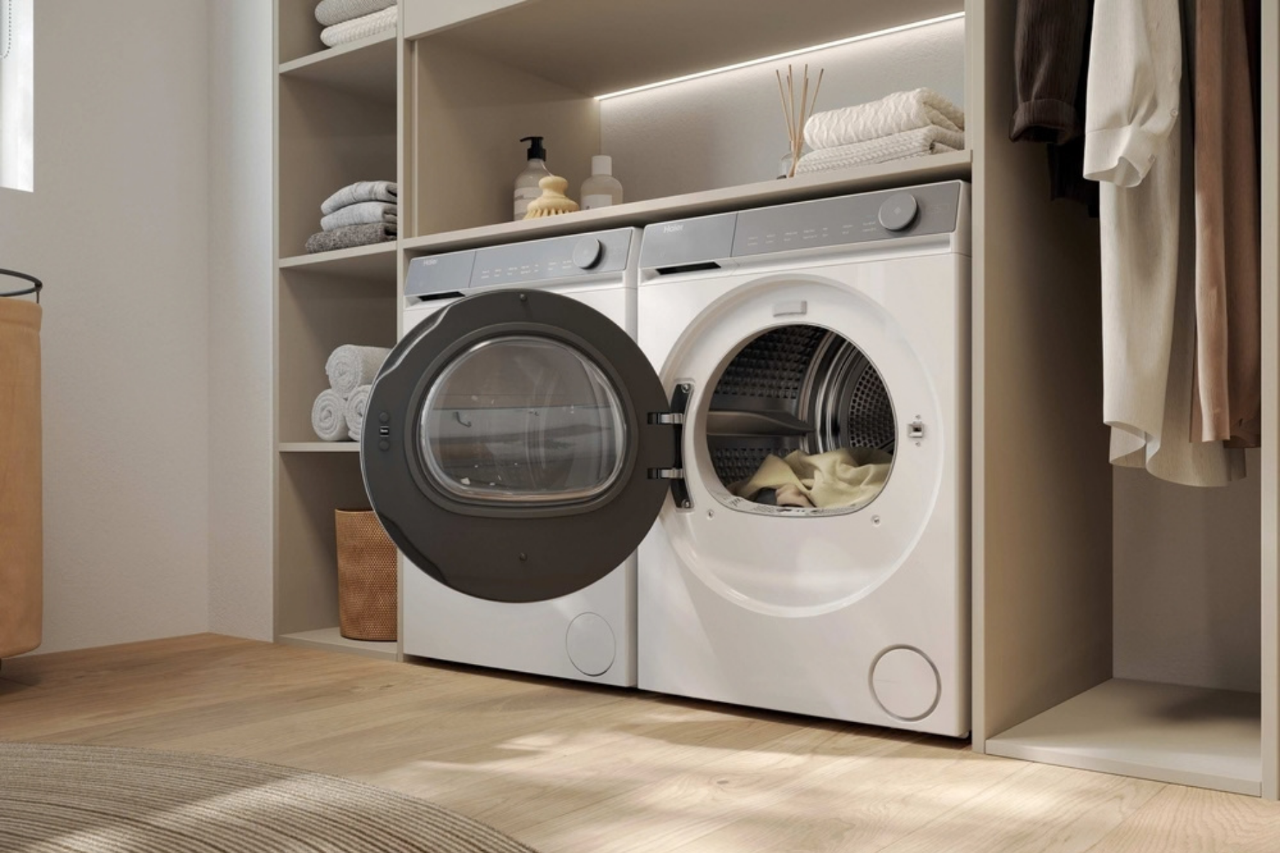 Secadora bomba de calor Haier HD100-C367AU1, 10 kg, 14 programas, Wi‑Fi y Bluetooth, I‑Refresh, Blanco