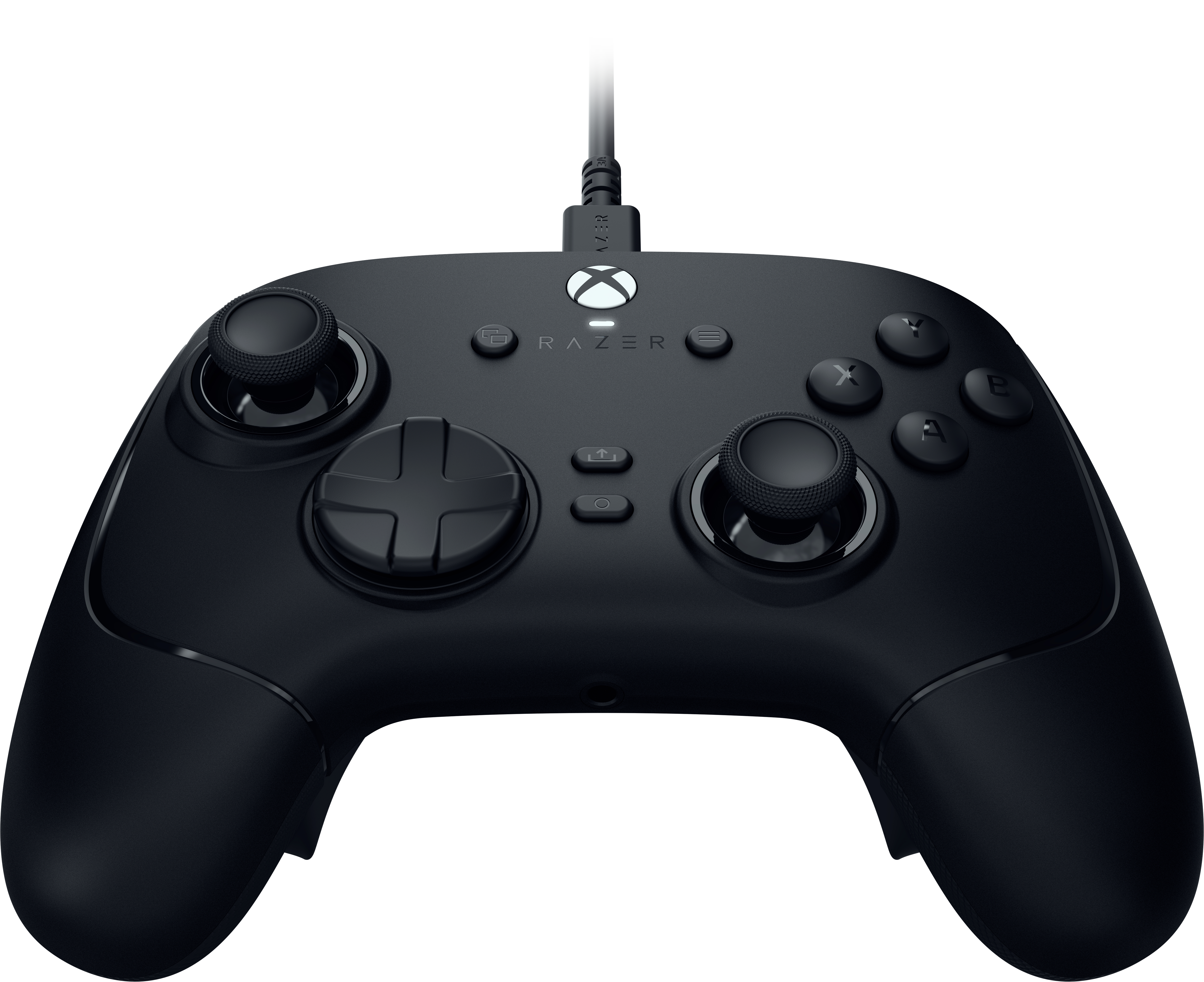 Ein schwarzer Razer-Xbox-Controller mit Kabel auf weißem Hintergrund.