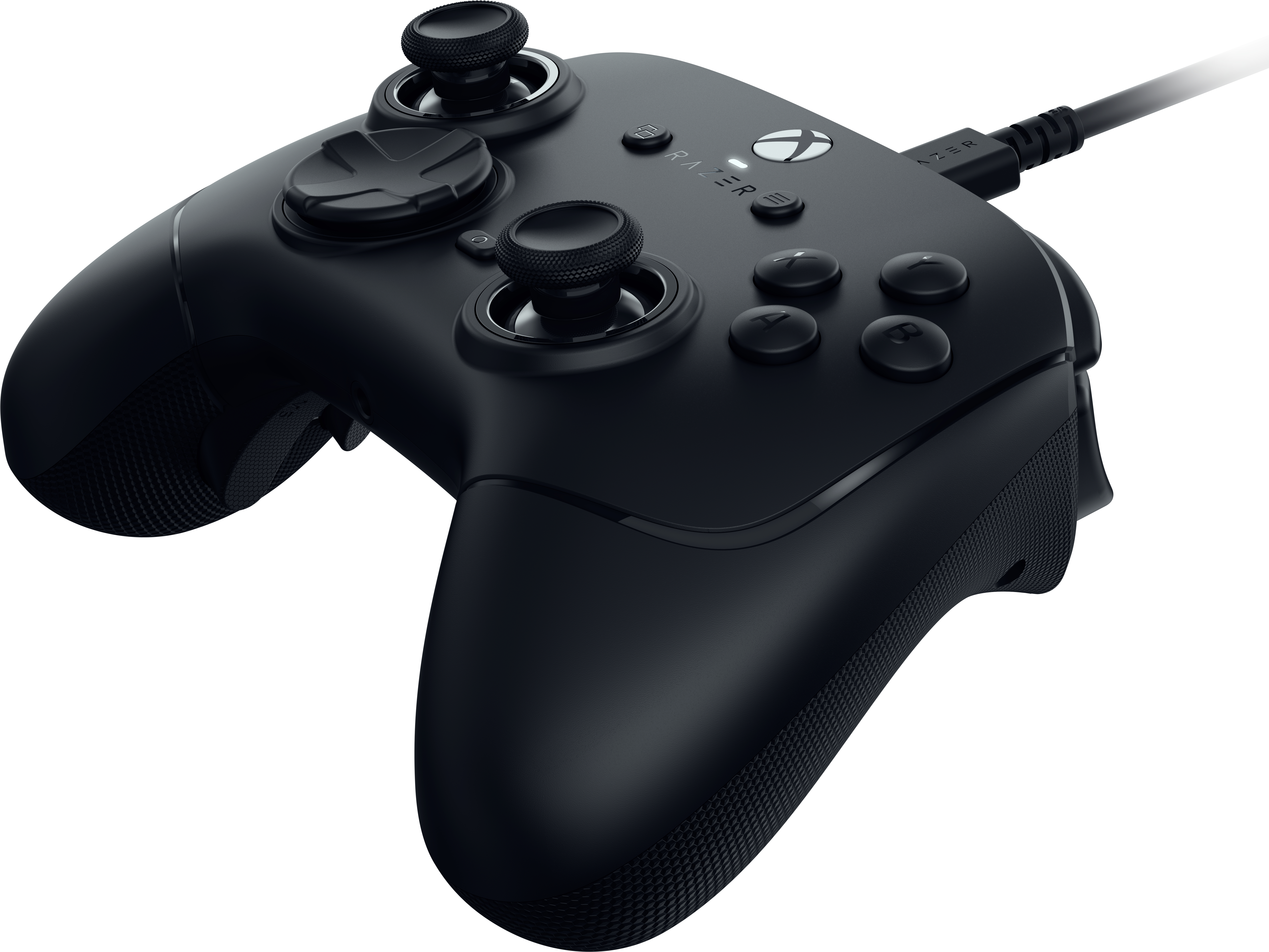 Ein schwarzer Razer Xbox Controller mit Kabel auf weißem Hintergrund.