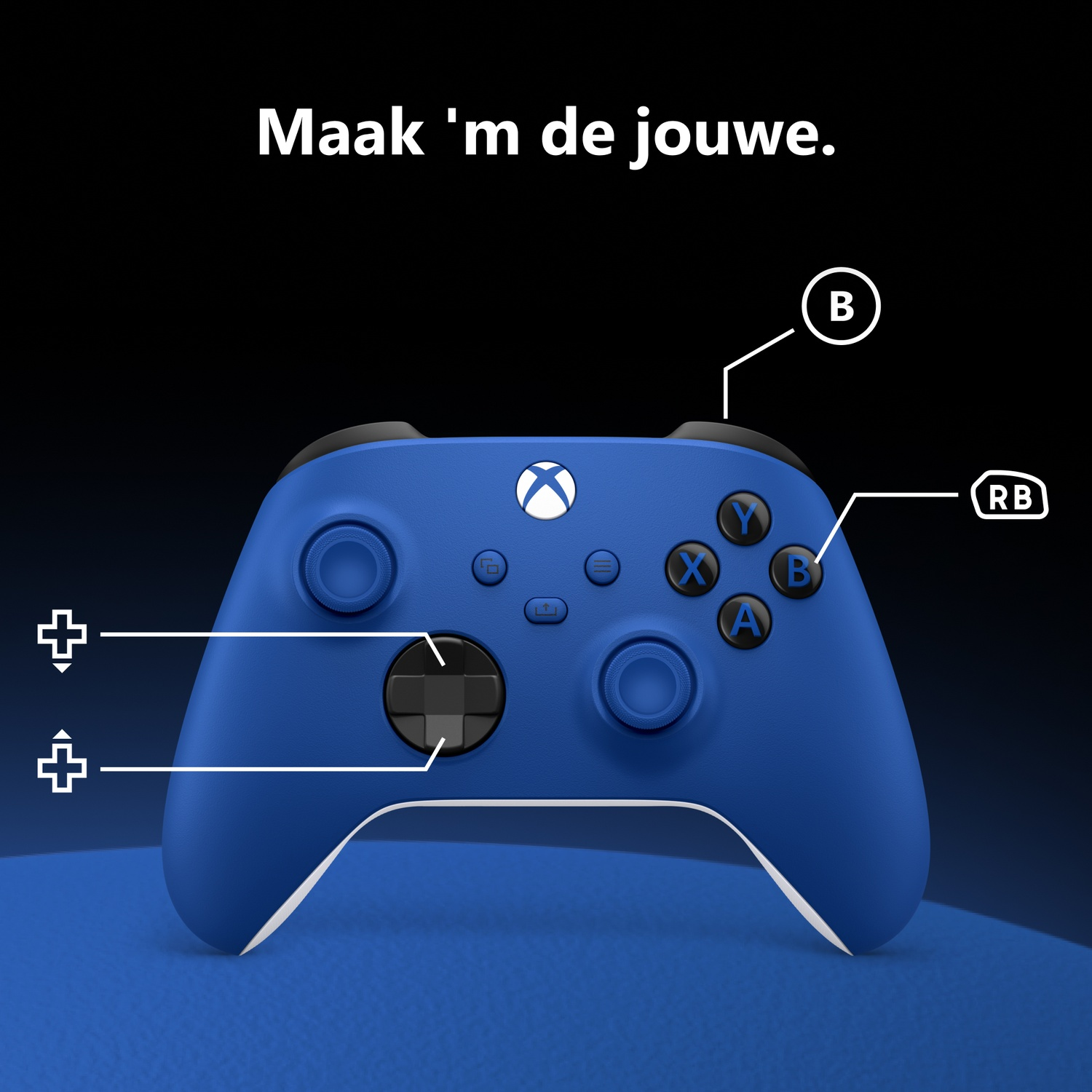A blue Xbox controller with labeled buttons and text Maak m de jouwe against a black background.