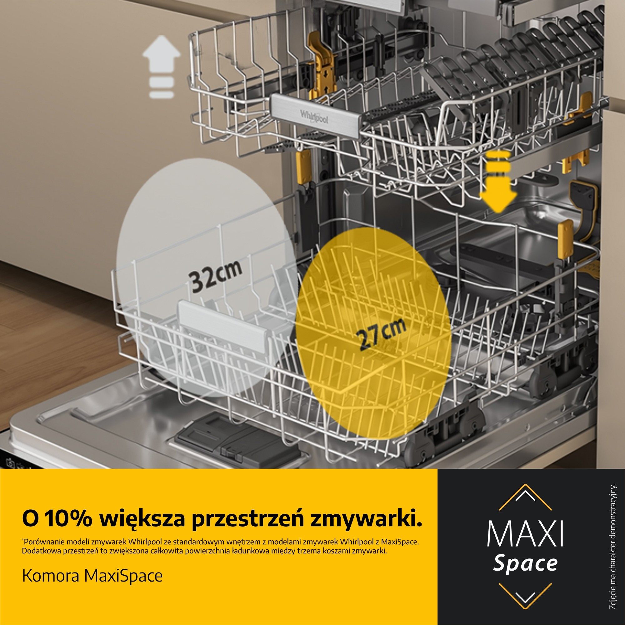 Otwarta zmywarka Whirlpool z regulowanymi koszami MaxiSpace.