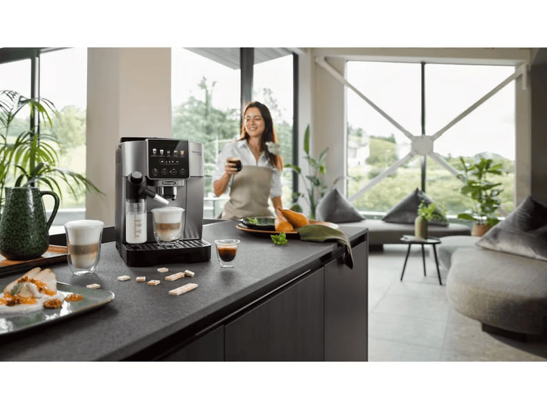 Cafetera superautomática - De’Longhi Magnifica Start ECAM220.91.TB, 15 bar, 1450 W, Molinillo integrado, Depósito de leche, Táctil, Negro Titanio – imagen 2