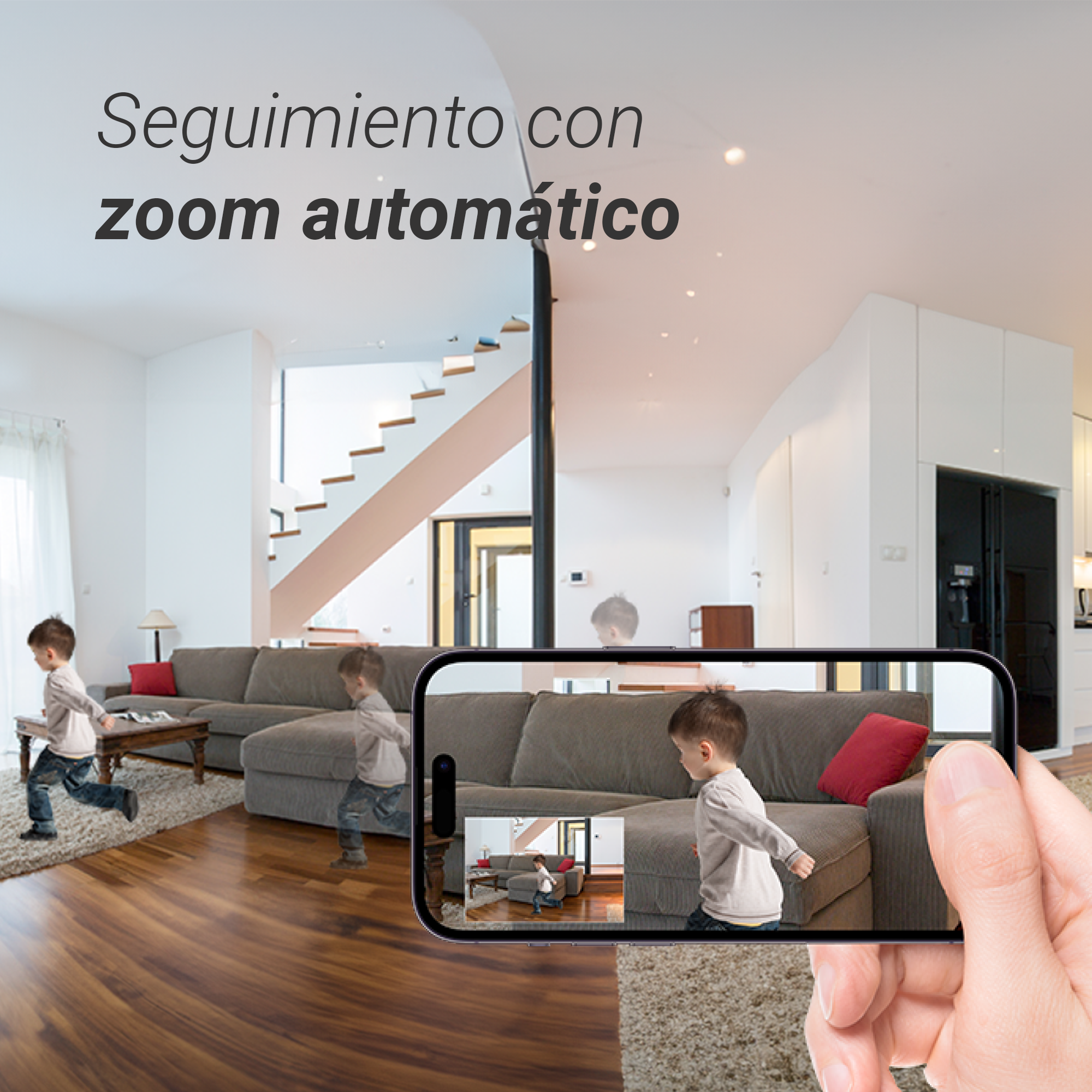 Un teléfono inteligente en la mano muestra una transmisión en vivo que sigue a un niño corriendo en una sala.