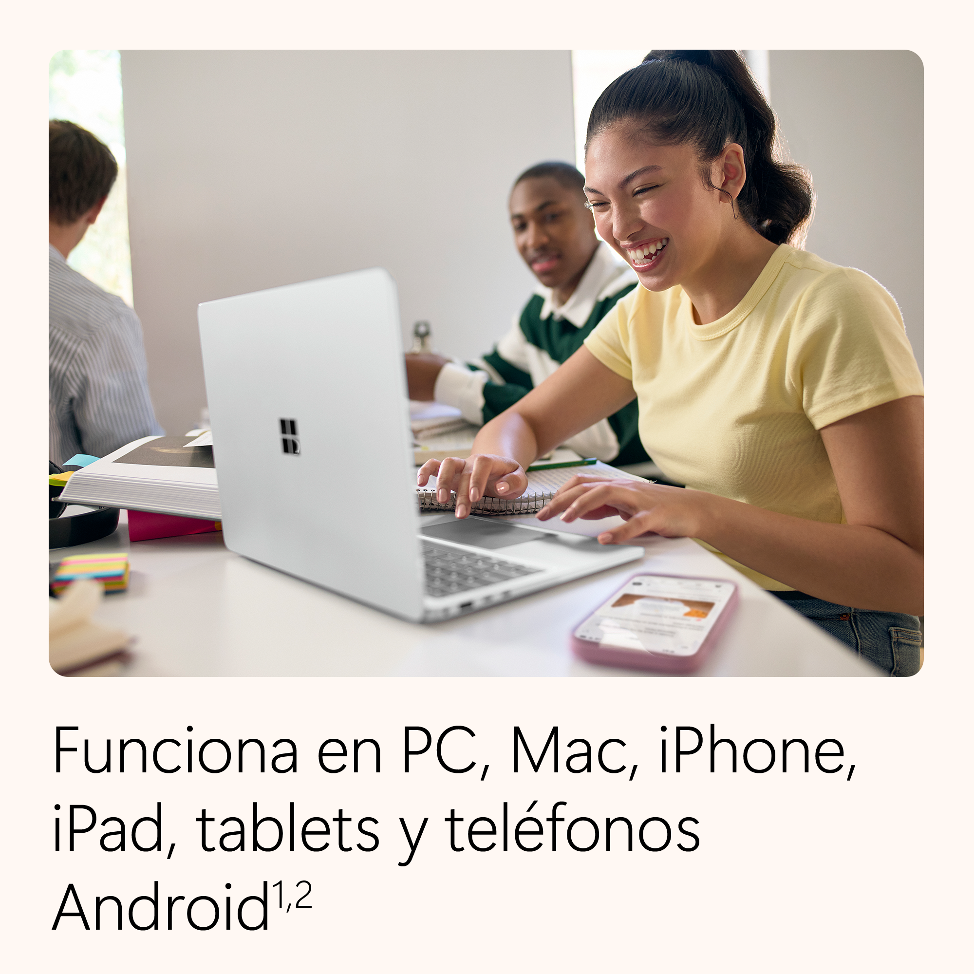 Microsoft 365 Familia, 12 meses, Hasta 6 pers, Aplicaciones Premium Office, 2 TB almacenamiento, Para PC/Mac/Android/iOS (Código de descarga)