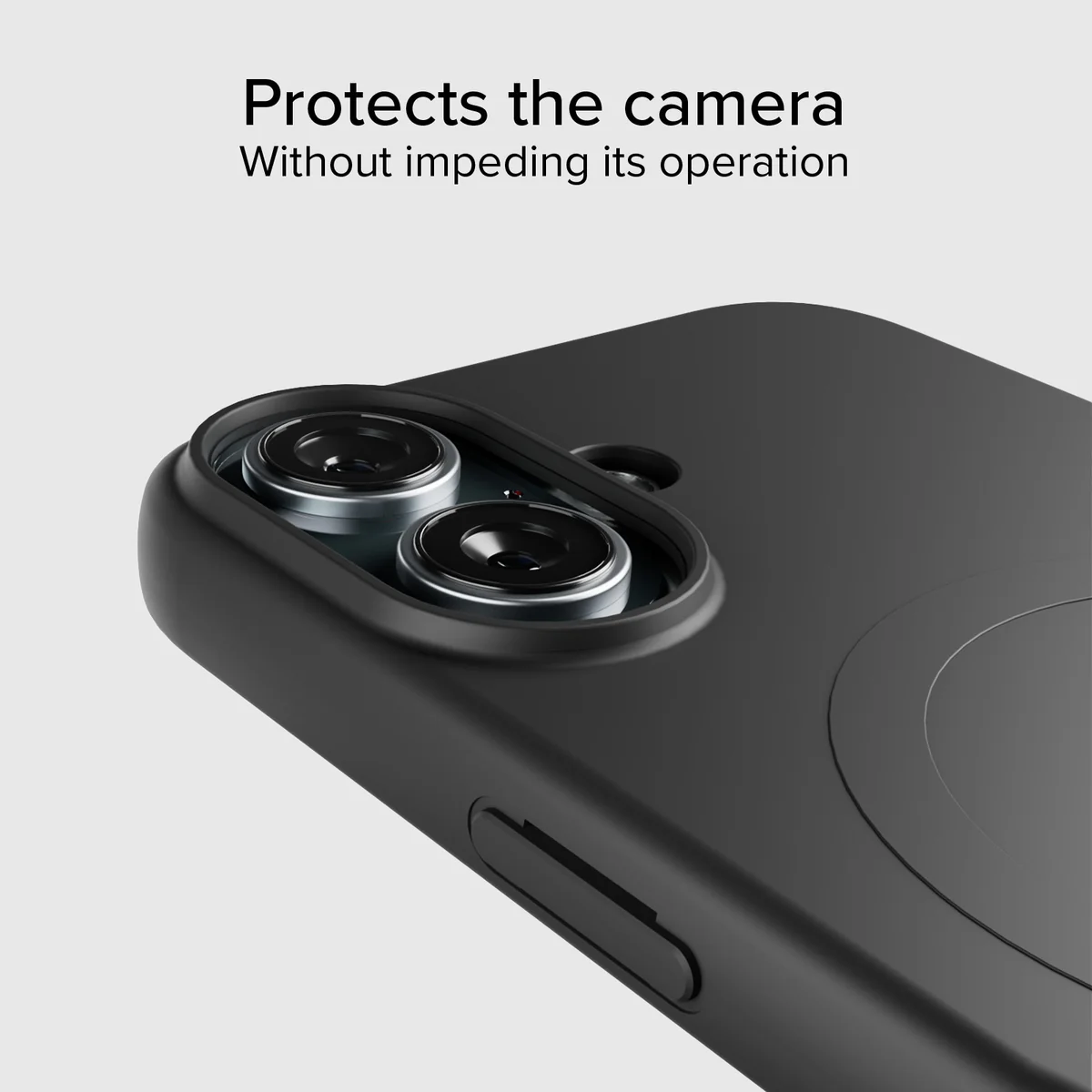 Czarne etui na telefon z podniesioną ramką wokół podwójnego aparatu.