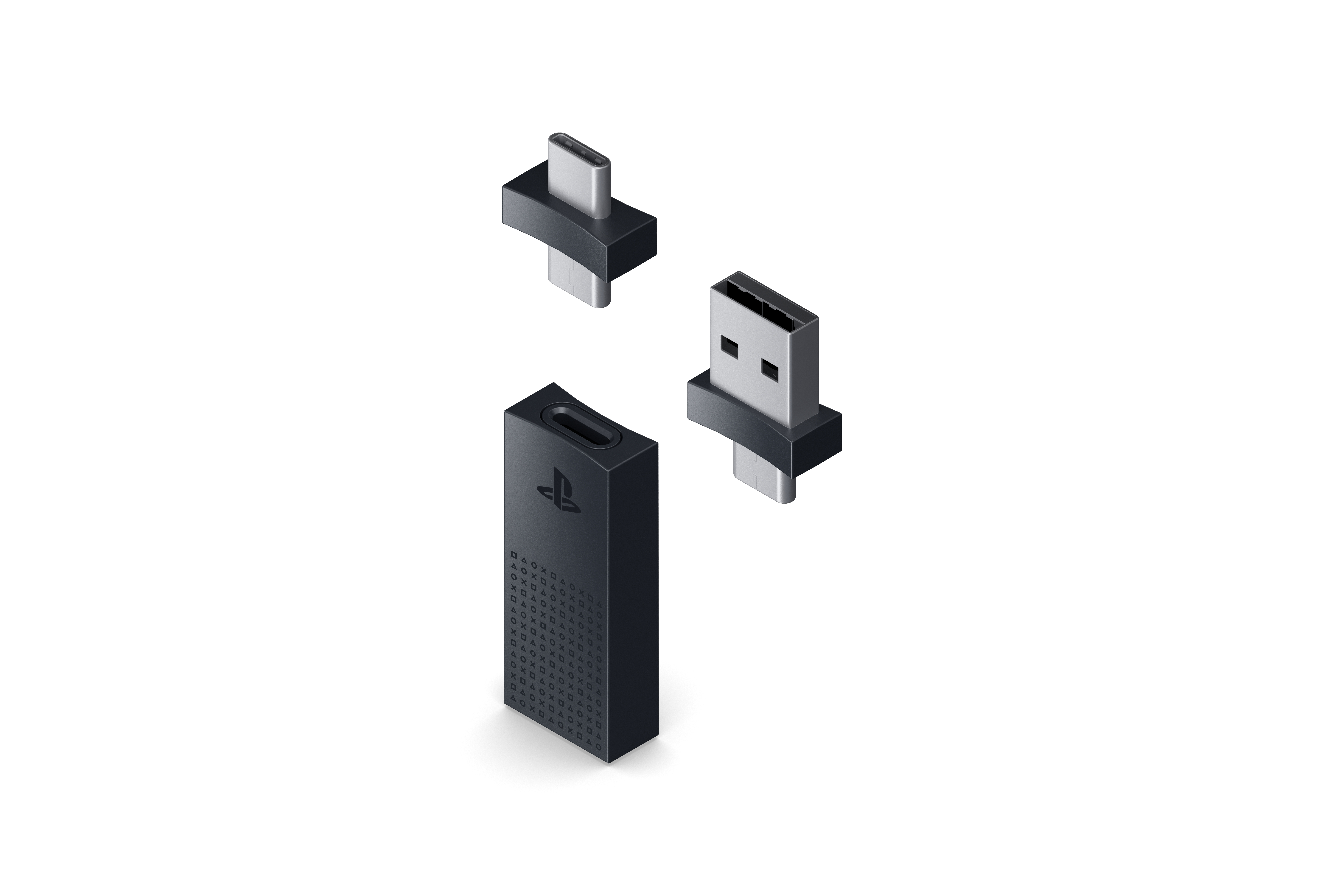 PlayStation-USB-Adapter mit verschiedenen Anschlüssen und USB-C-Steckern auf hellem Hintergrund.