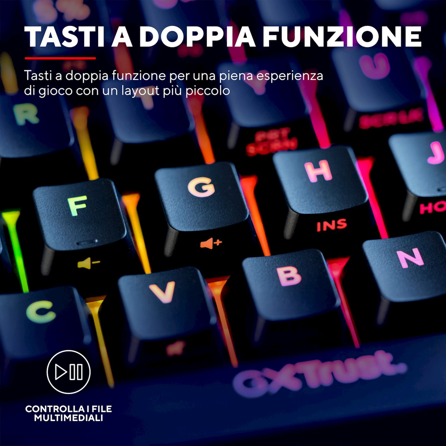 Tastiera da gioco meccanica con vivace retroilluminazione RGB.