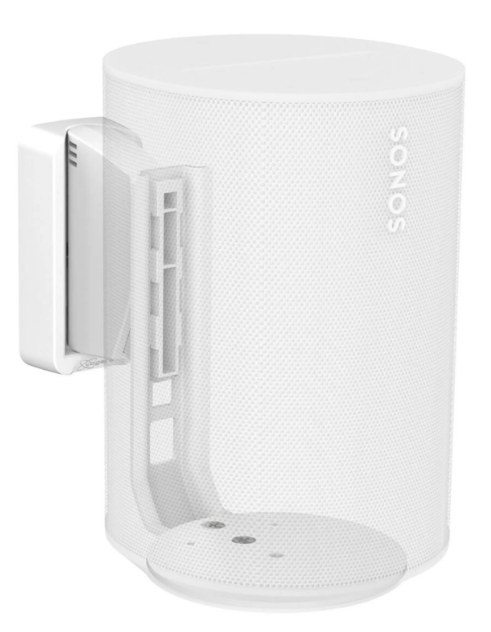Ein weißer Sonos Smart Speaker auf einer Wandhalterung vor weißem Hintergrund.