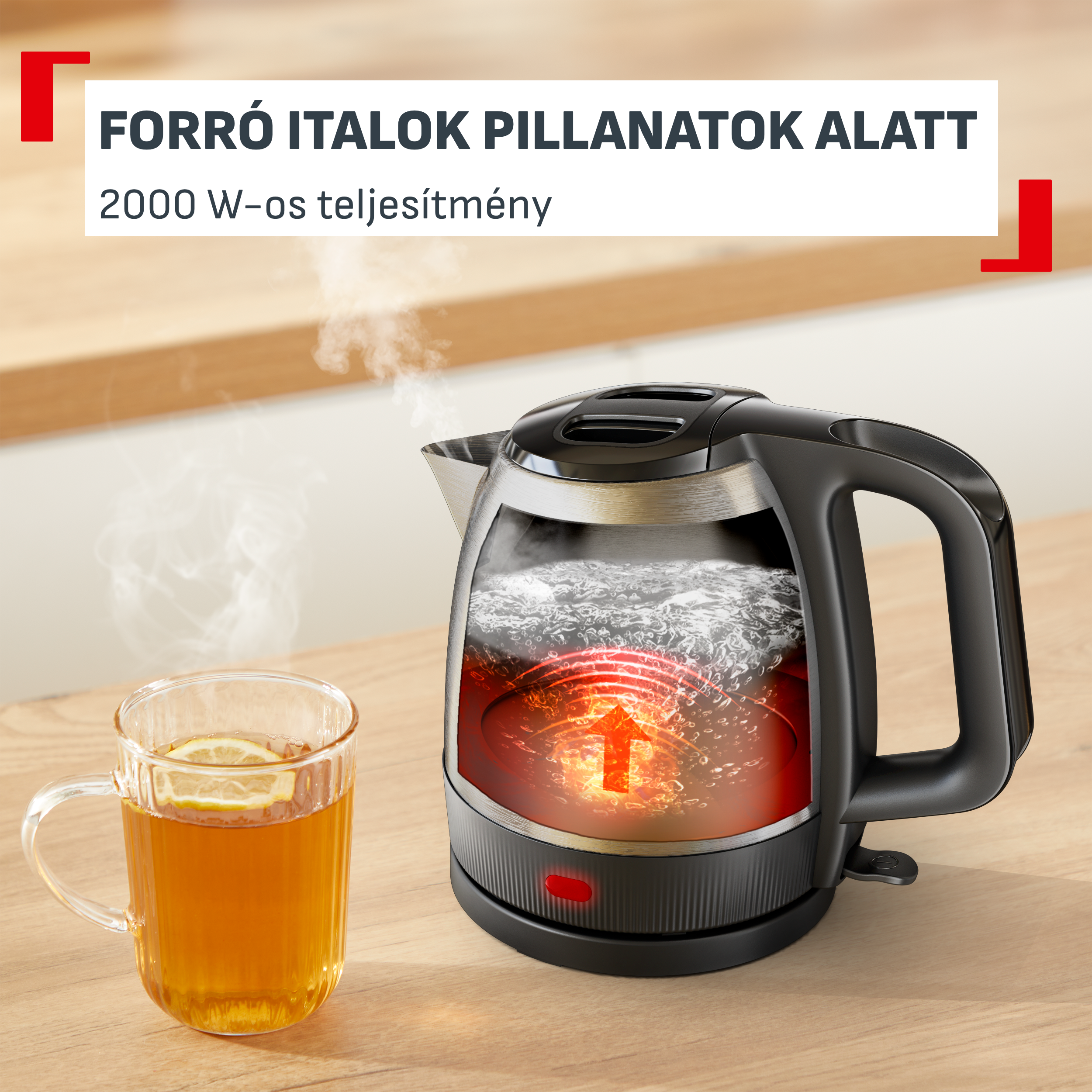 Egy forrásban lévő üveg vízforraló és egy csésze citromos tea áll egy faasztalon.