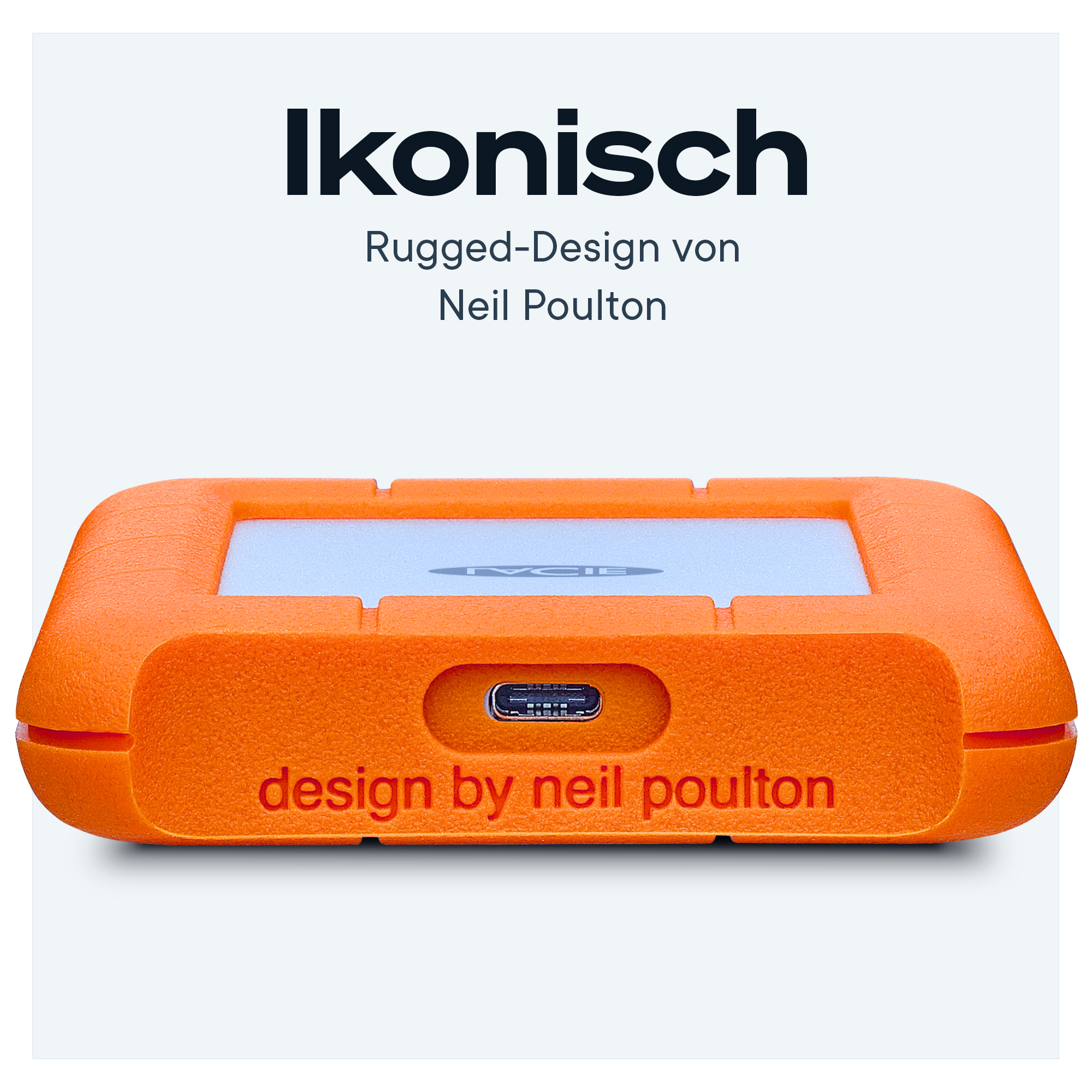 Eine orangefarbene LaCie externe Festplatte mit USB-C-Anschluss und dem Schriftzug design by neil poulton.