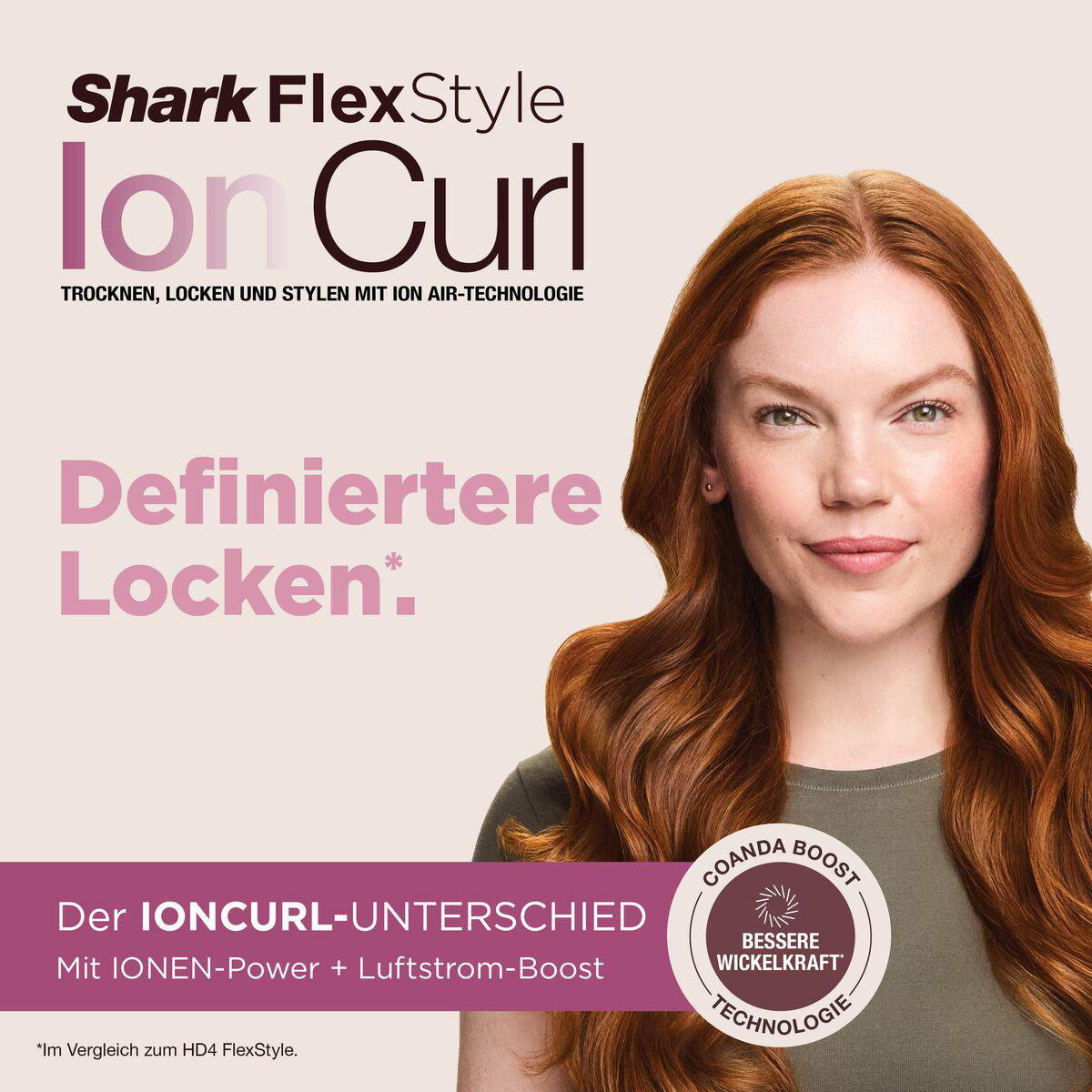 Frau mit langen roten Haaren und Textwerbung für Shark FlexStyle Ion Curl.