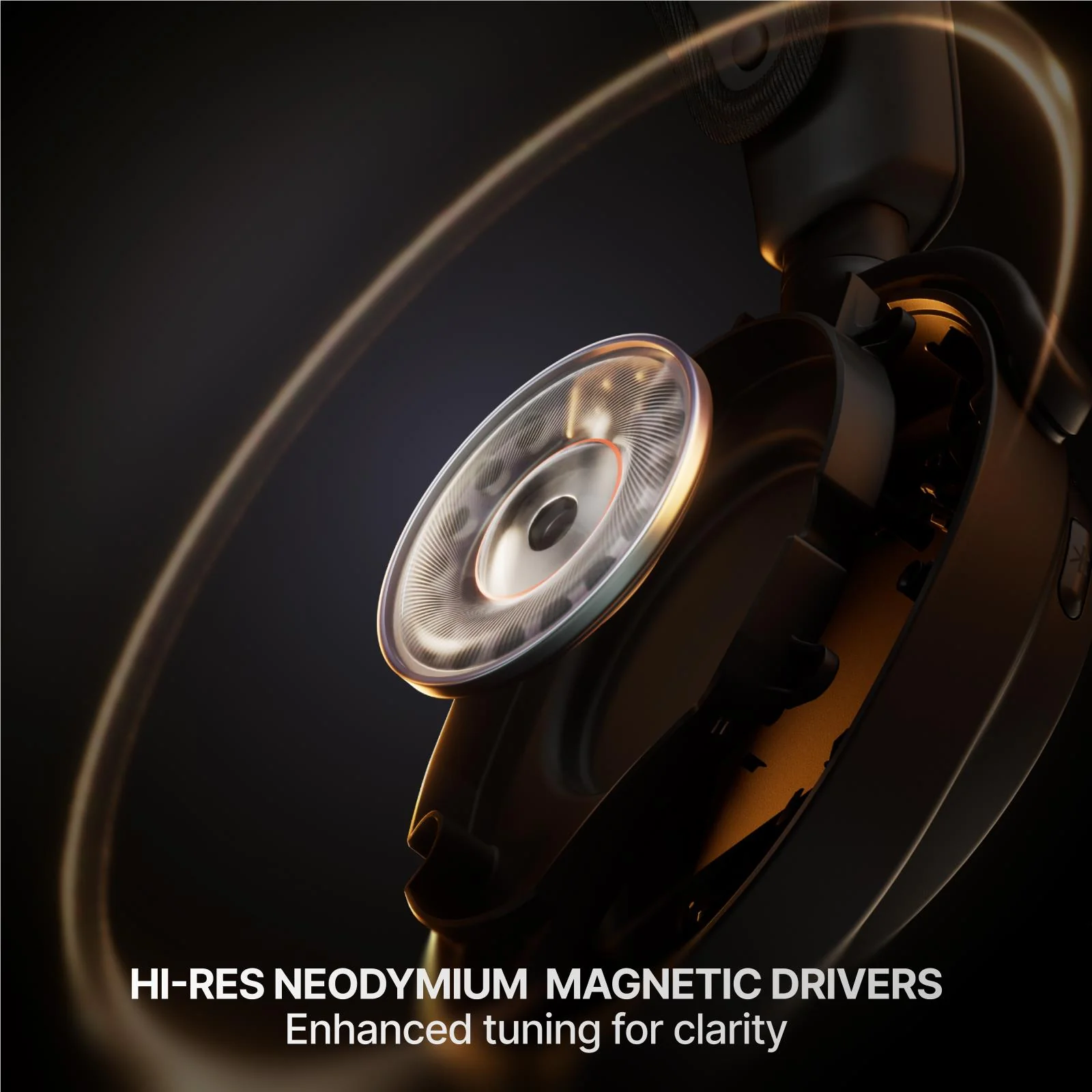Detailaufnahme von Hi-Res Neodym-Magnettreibern in Kopfhörern auf dunklem Hintergrund.