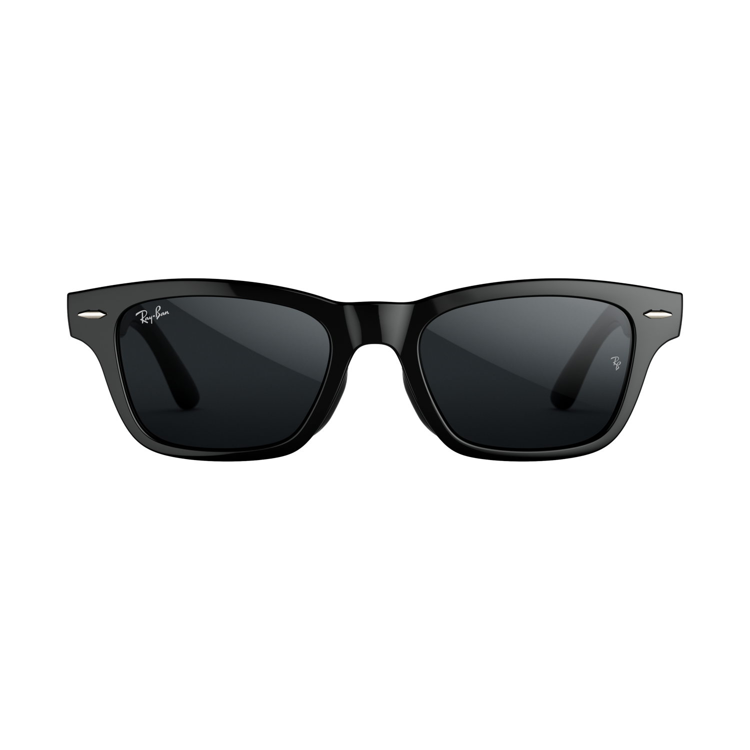 Gafas de sol Ray-Ban negras con lentes gris oscuro sobre fondo negro.