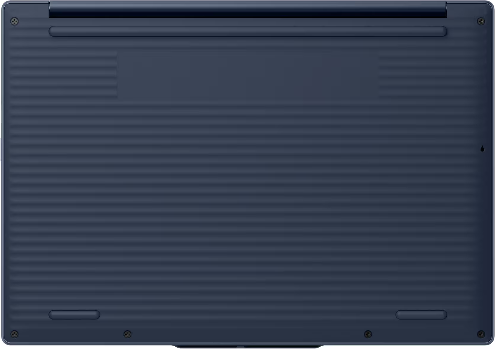 Die dunkelblaue Unterseite eines Laptops mit gerippter Textur und vier kleinen Schrauben.