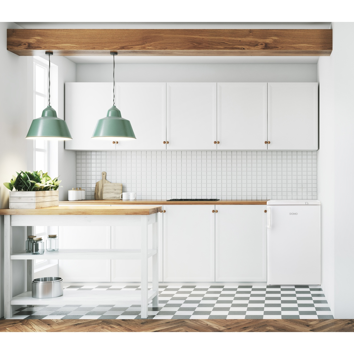 Cuisine blanche moderne avec comptoirs en bois, suspensions vertes et sol en damier noir et blanc.