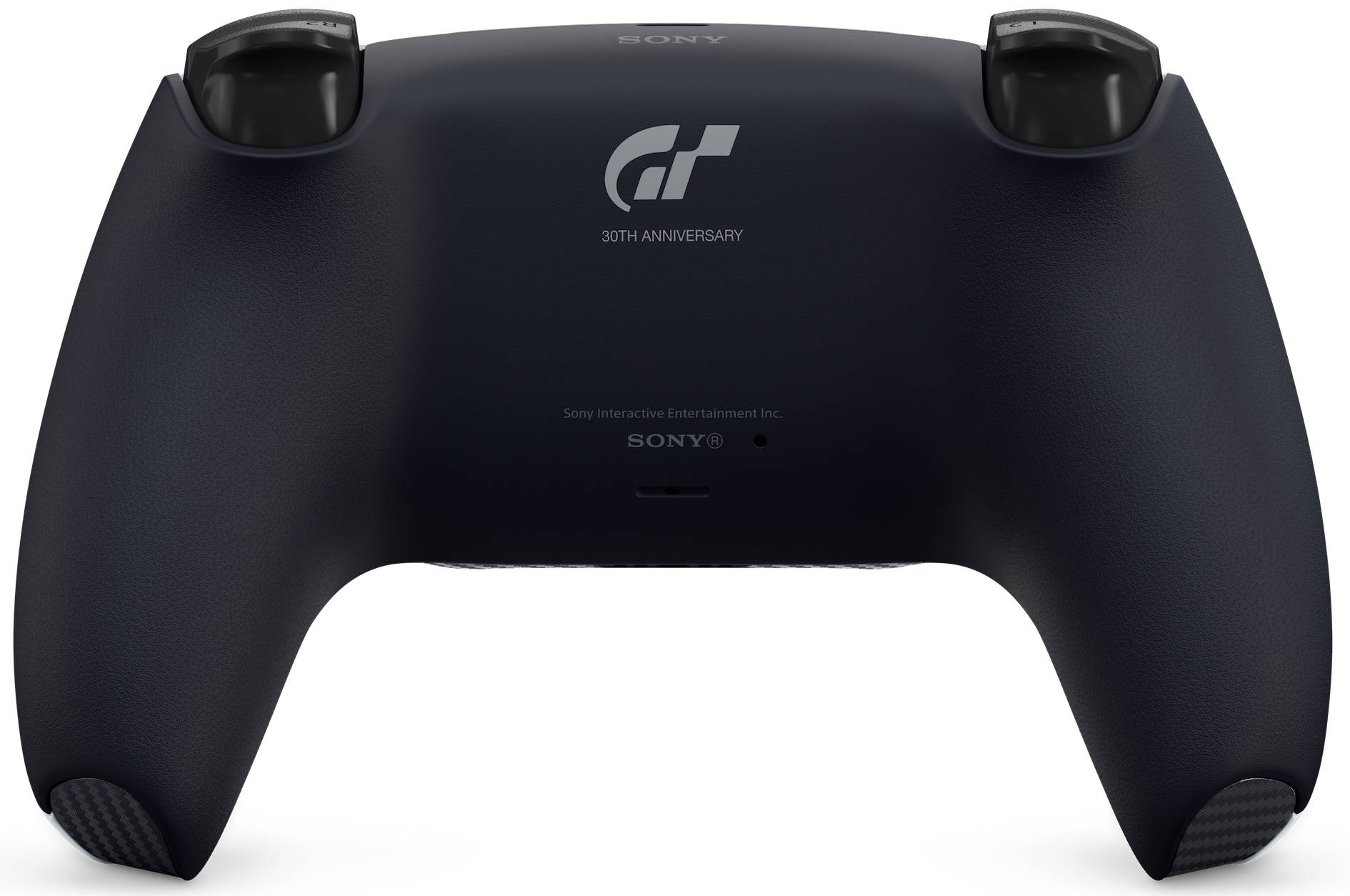 Die Rückseite eines schwarzen Sony DualSense Controllers mit dem 30th Anniversary Logo.