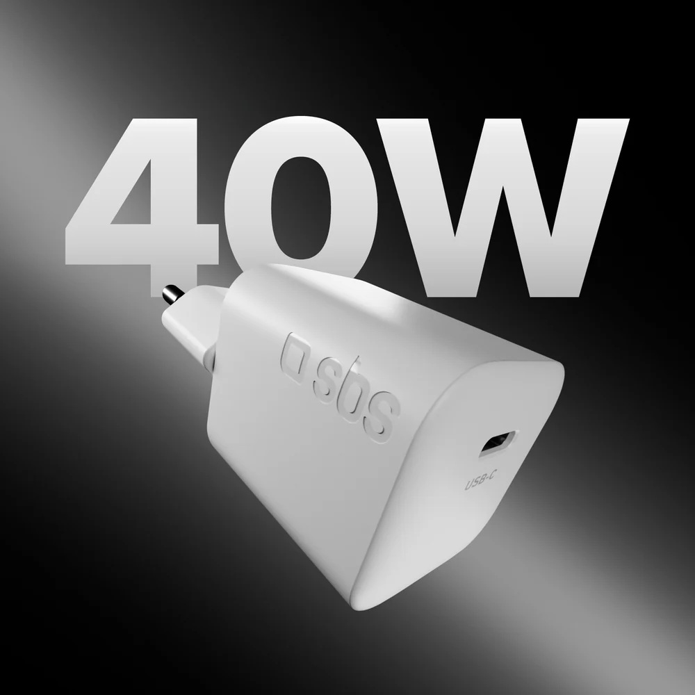 Biała ładowarka USB-C na tle napisu 40W i czarnego tła.