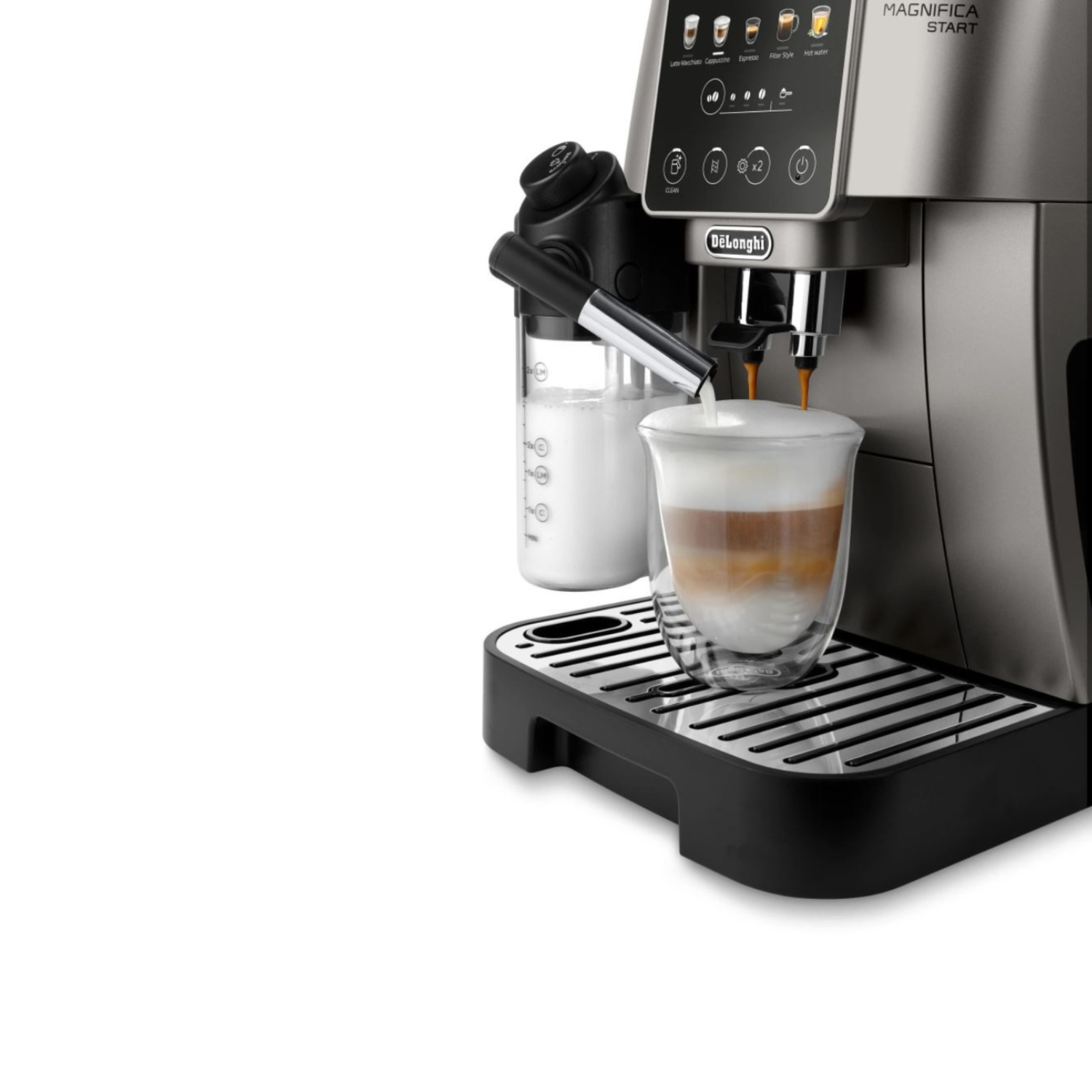 Una cafetera DeLonghi vierte leche y café en un vaso para preparar un capuchino.