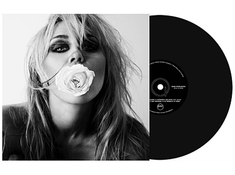 Miley Bass Persuades Vinyl