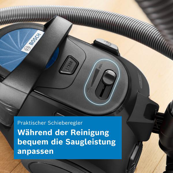 Schwarzer Bosch Staubsauger mit einem blauen Schieberegler zur einfachen Anpassung der Saugleistung.