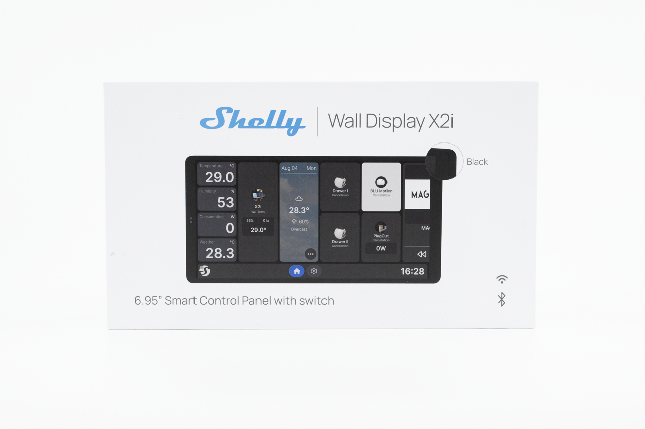 Weiße Verpackung des Shelly Wall Display X2i, eines 6,95-Zoll Smart Control Panels mit Schalter.