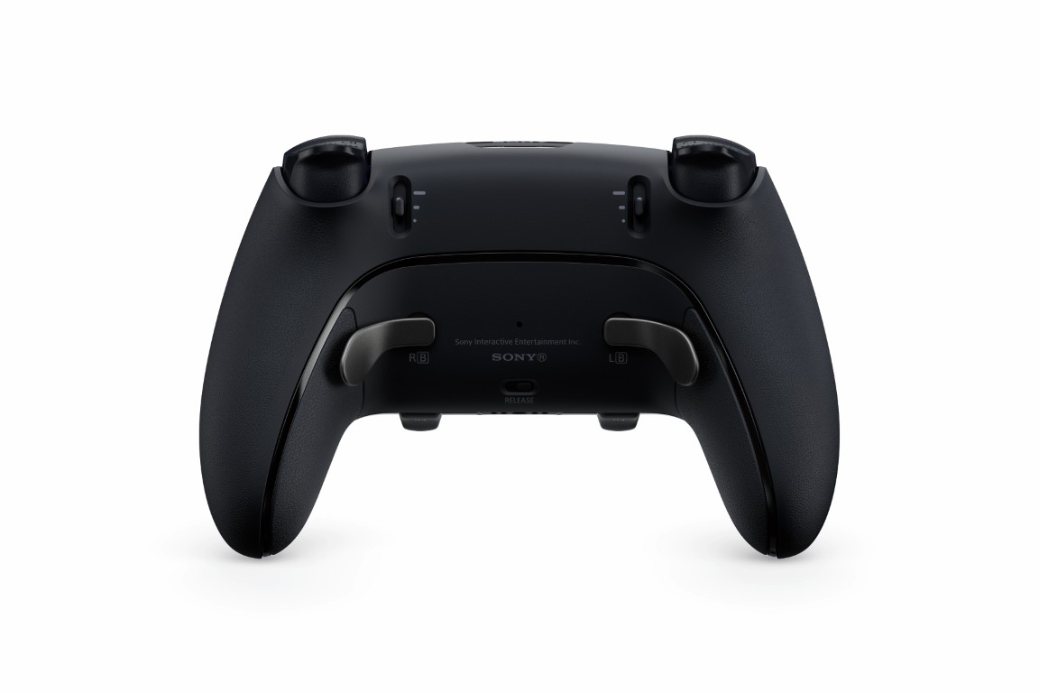 Tylny widok czarnego kontrolera bezprzewodowego Sony PlayStation DualSense Edge z tylnymi łopatkami.