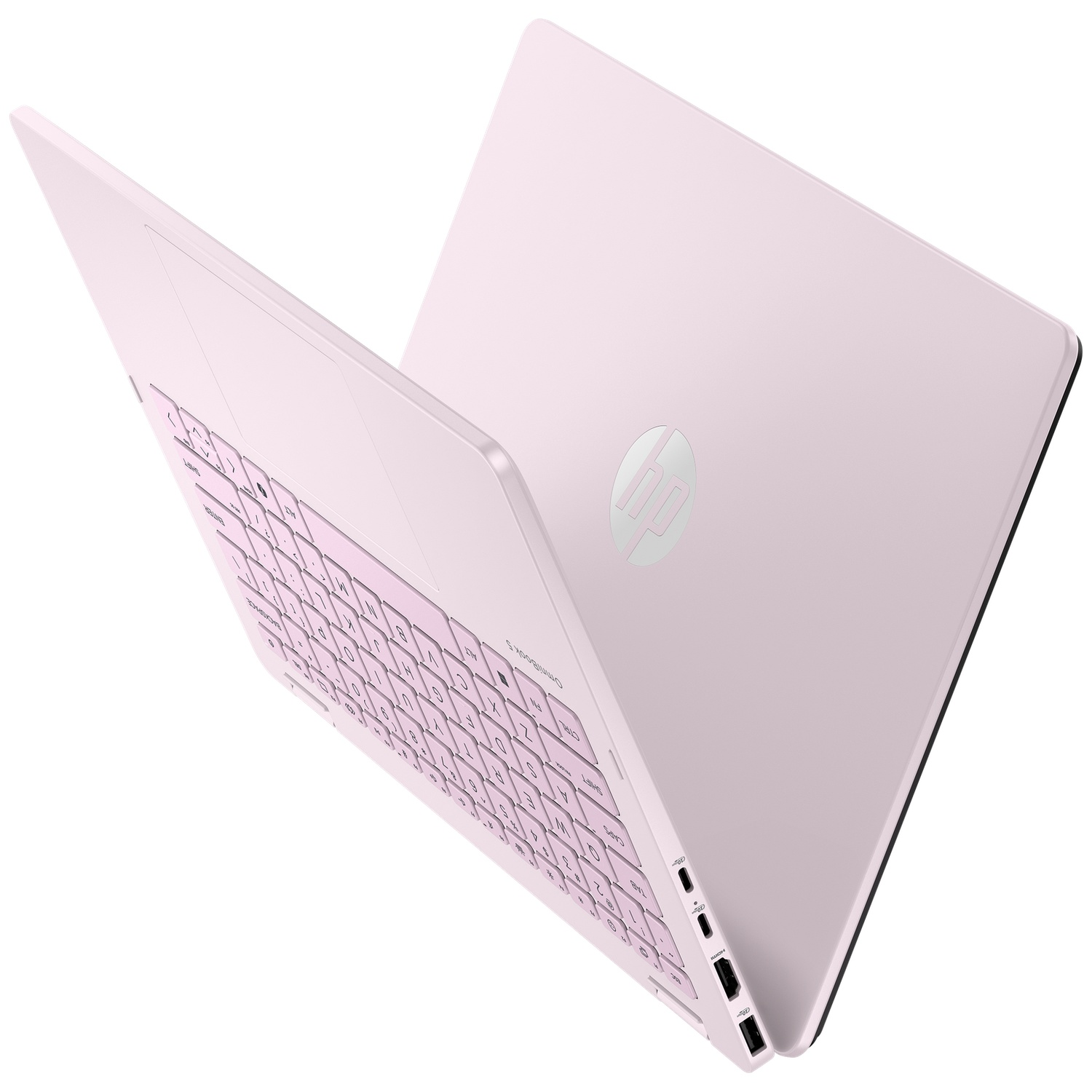 Een roze HP-laptop wordt getoond vanuit een hoge hoek, waarbij het toetsenbord en het logo op het deksel zichtbaar zijn.