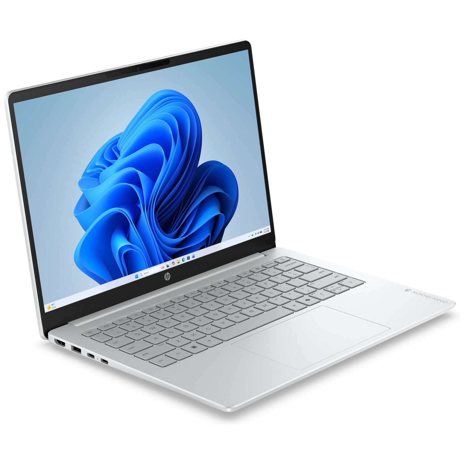 Een zilveren laptop staat open op een wit oppervlak en toont een blauwe abstracte achtergrond.