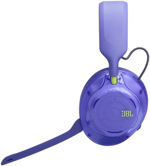 Lila színű JBL gamer headset mikrofonnal, fekete háttér előtt.
