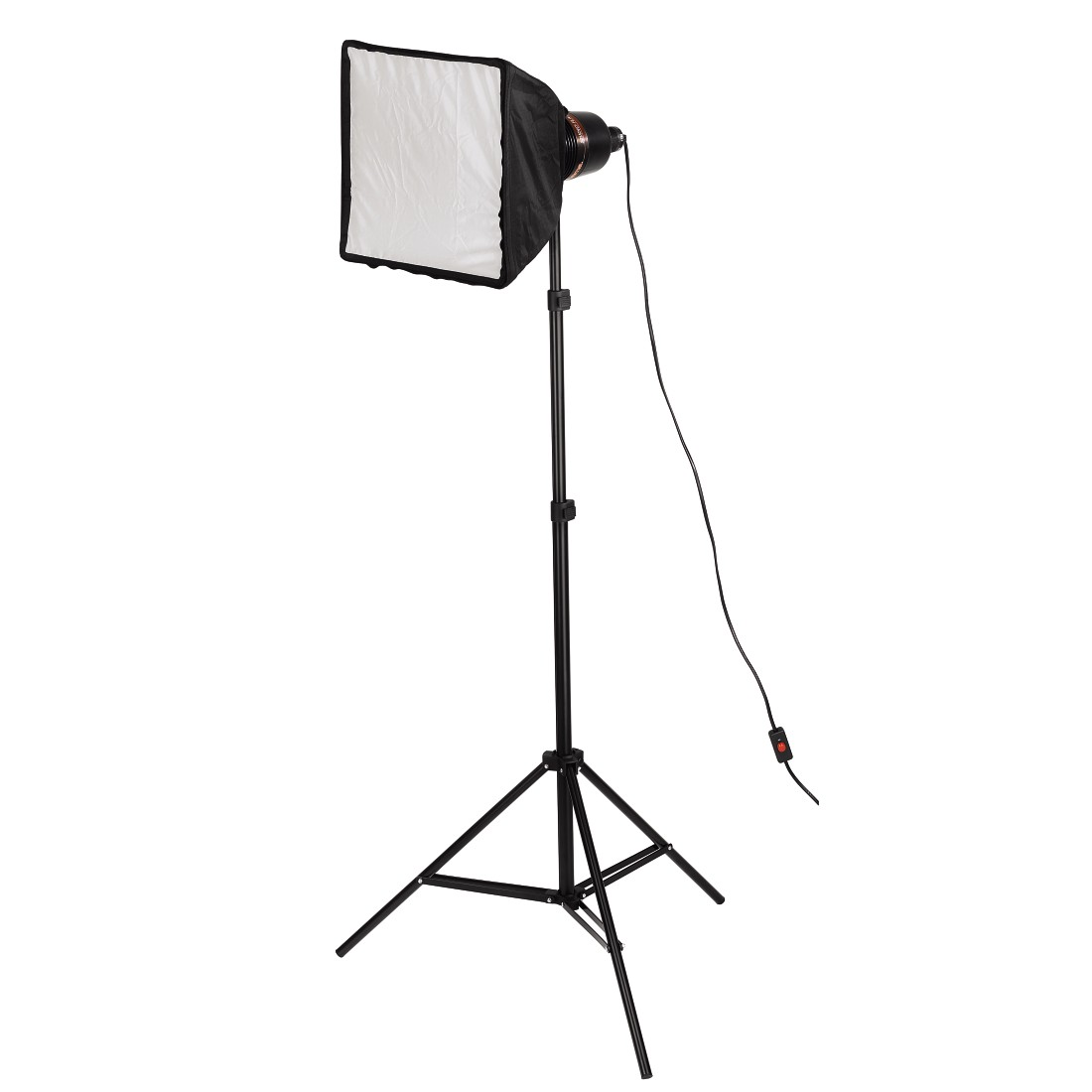 Ein Studiolicht auf einem Stativ. Es hat eine Softbox und ein schwarzes Kabel.