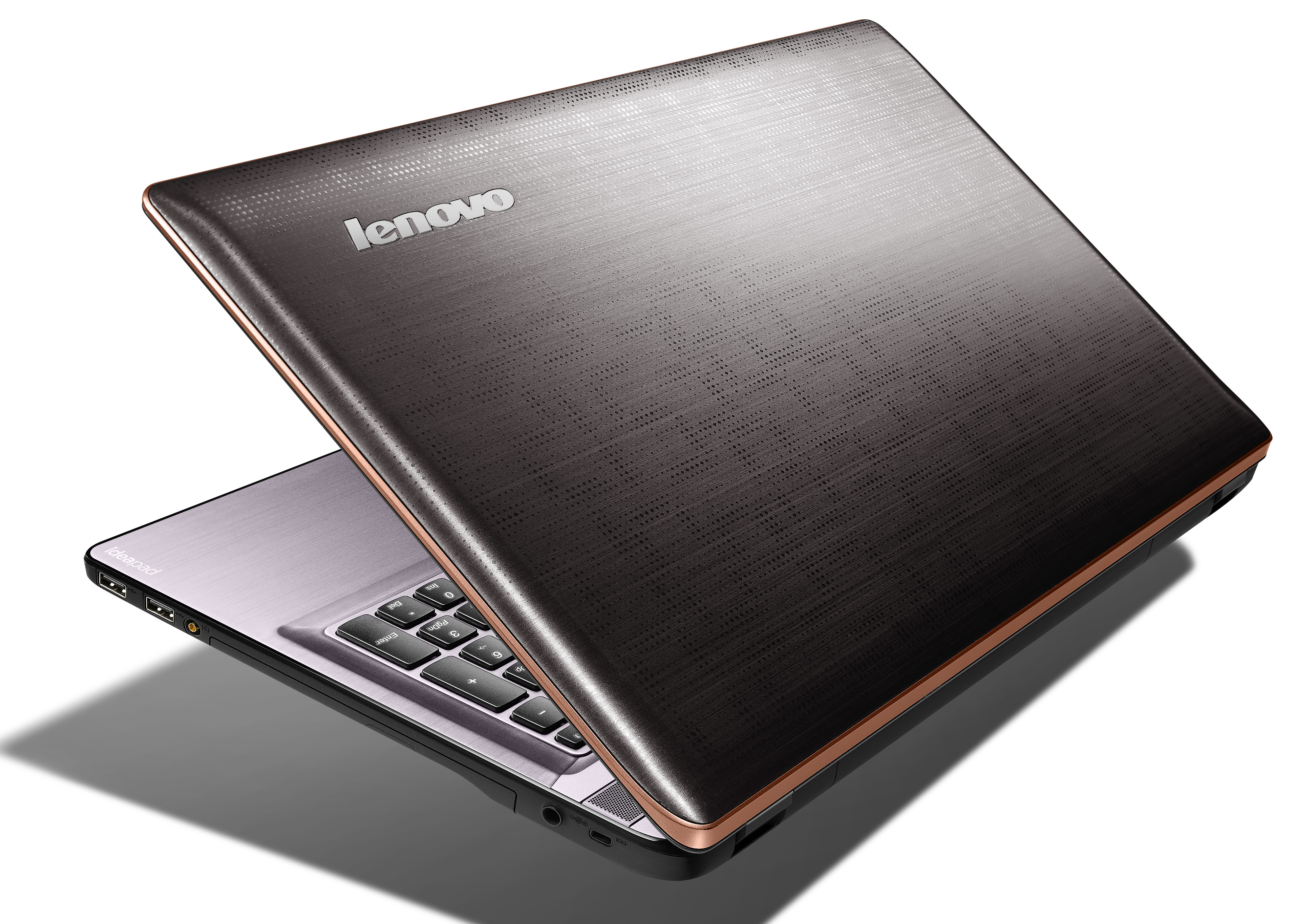 LENOVO Ideapad® Y570 M62HJGE - 15,6 Zoll - Intel® Core™ i5 i5-2450M - 8 GB - 750 GB - Windows