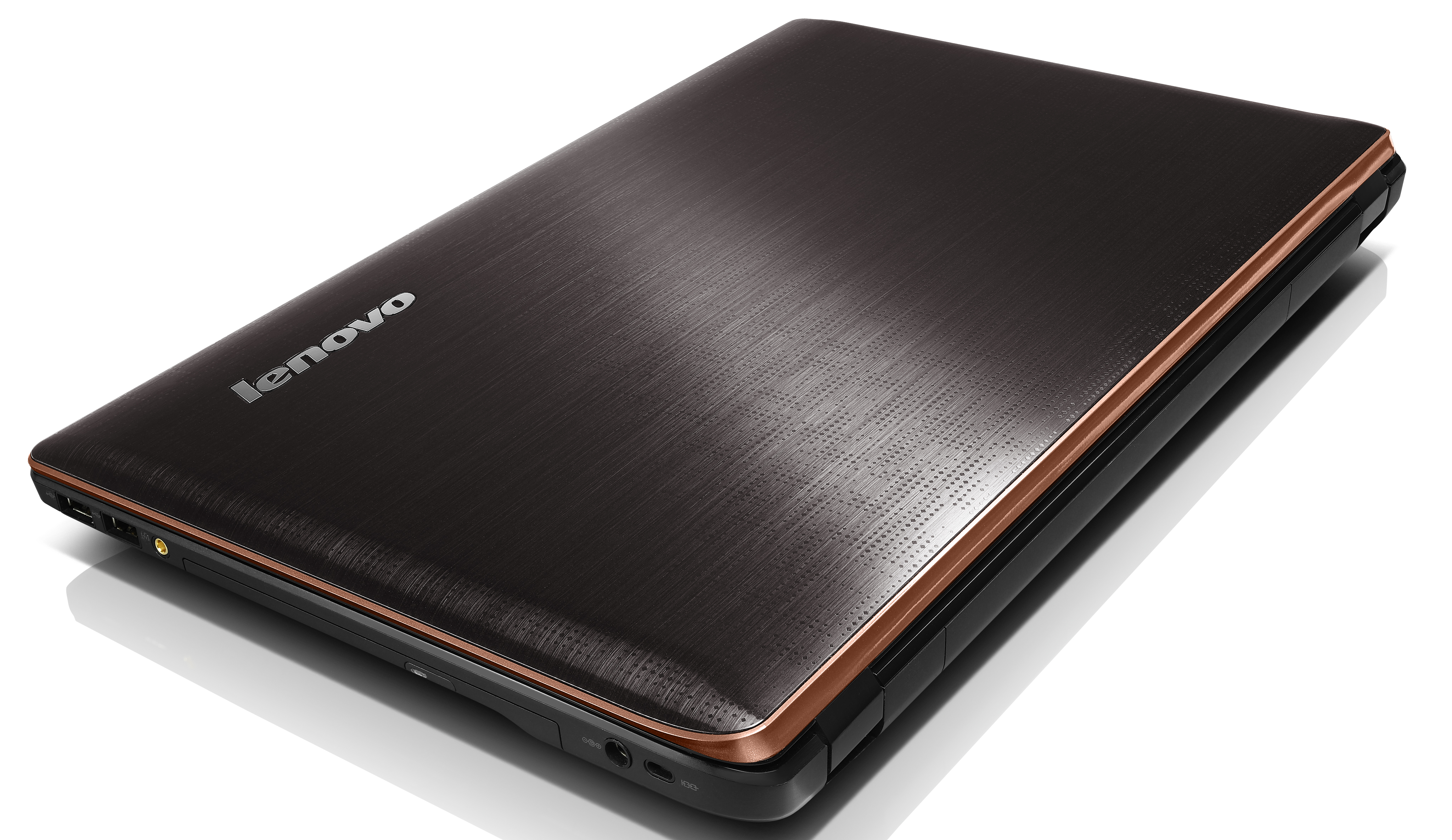 LENOVO Ideapad® Y570 M62HJGE - 15,6 Zoll - Intel® Core™ i5 i5-2450M - 8 GB - 750 GB - Windows