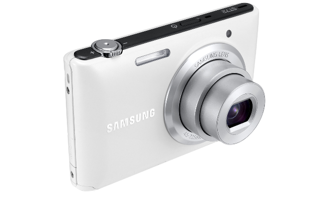 SAMSUNG EC-ST 72 digitális fényképezőgép fehér