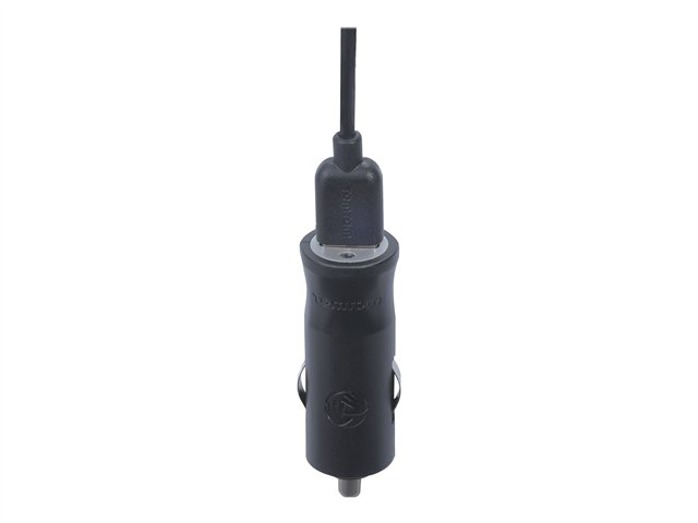 Een zwarte autolader met de merknaam erop en een uitstekende kabel.