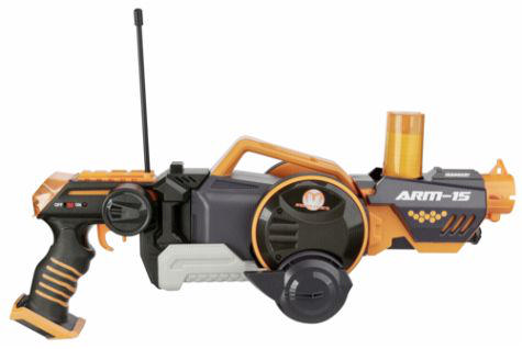 MAISTO-TECH-RC ARMORED ATTACK R/C Silaha Dönüşen Uzaktan Kuamandalı Araba