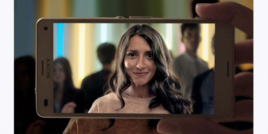 SONY Xperia Z3 Compact 16GB Beyaz Akıllı Telefon