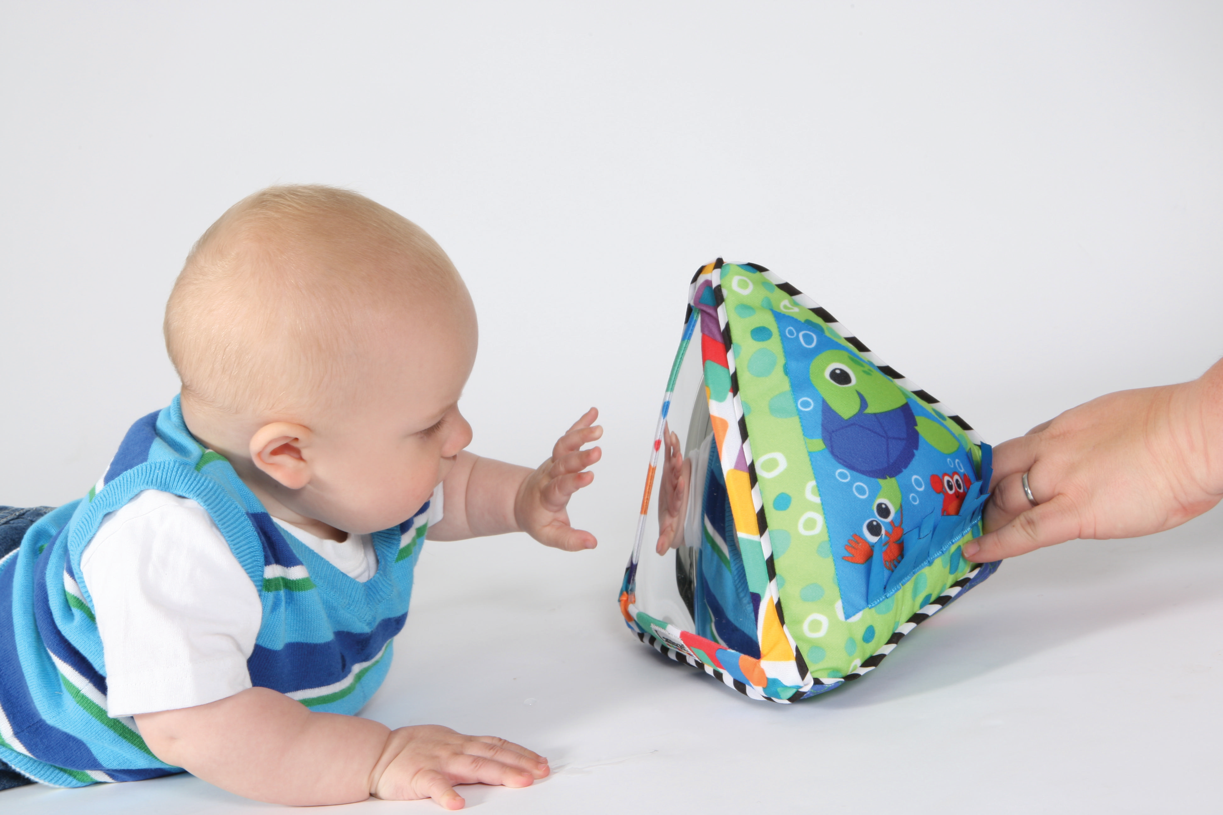 LAMAZE Keşif Piramidi (0 ay +)