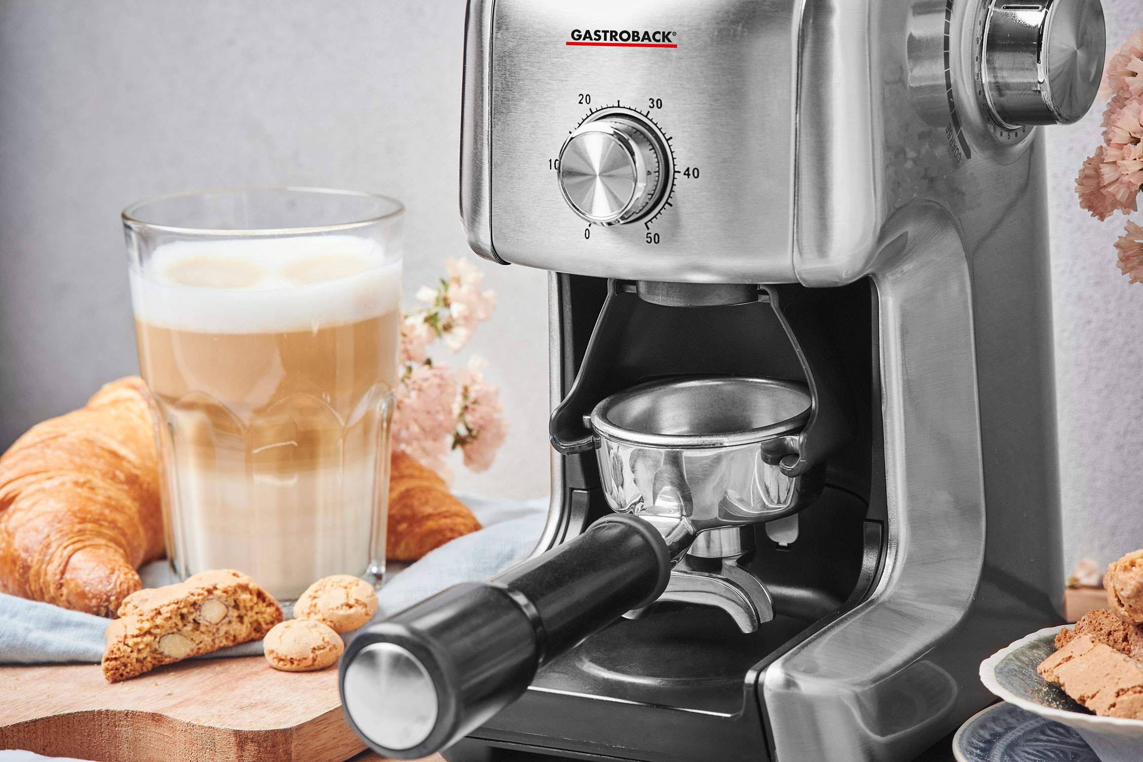 GASTROBACK Design Advanced Plus Kaffeemühle Silber 130 Watt, Edelstahl-Kegelmahlwerk