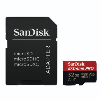 Eine SanDisk microSD-Karte und ein Adapter neben einer SanDisk Extreme PRO-Karte.