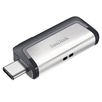 Silberner und schwarzer USB-C-Flash-Laufwerk.