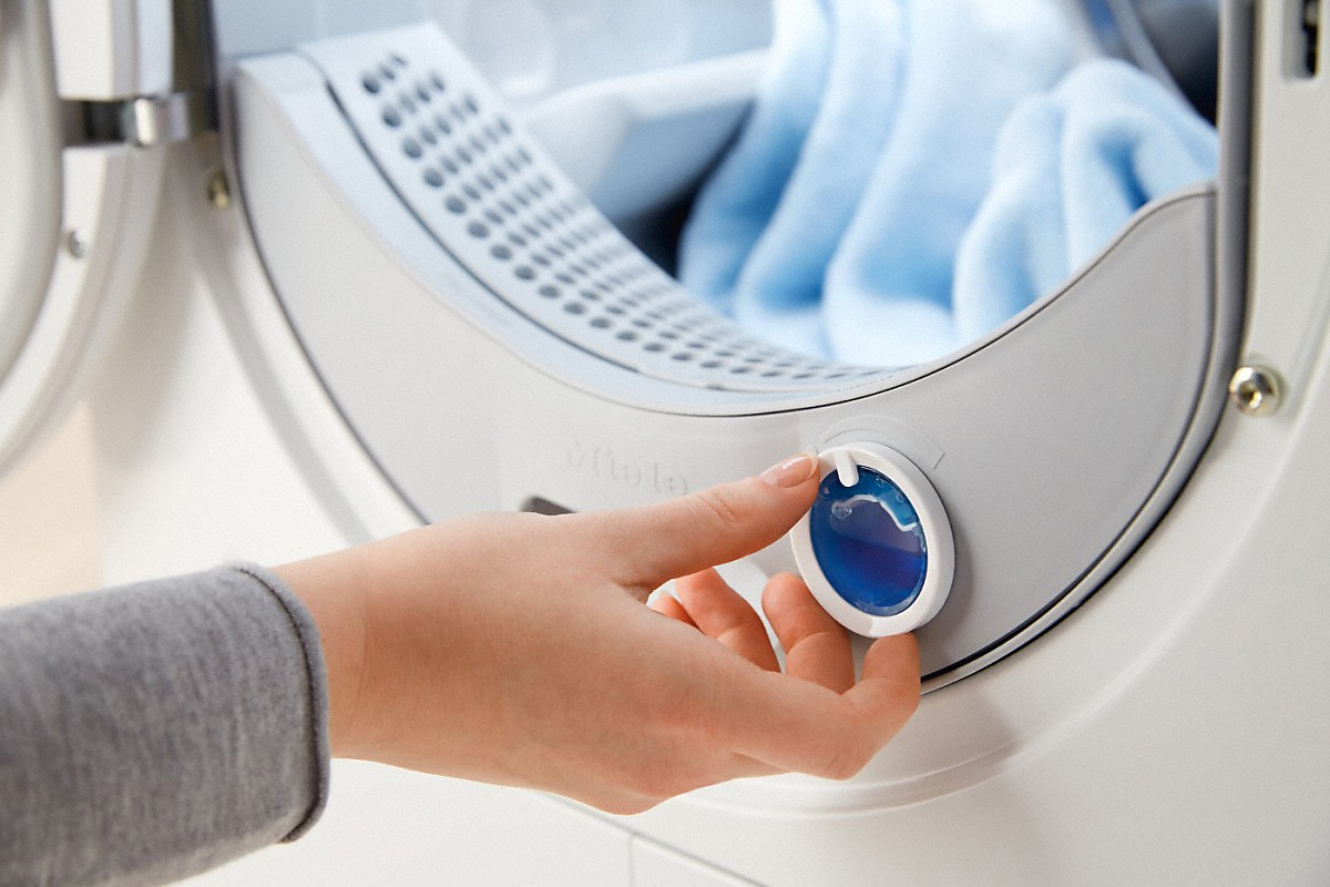 MIELE TDB 230 WP Active Wärmepumpentrockner (7 kg, A++, Weiß)