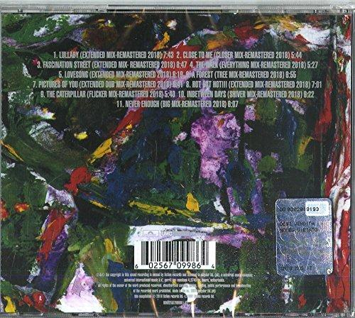 Pochette de CD avec liste des titres et art coloré.