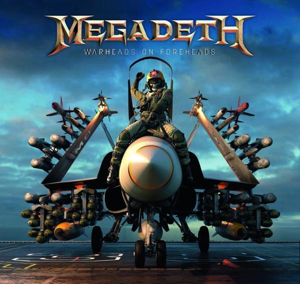Een albumhoes van Megadeth met een gevechtspiloot die op een militaire jet rijdt.