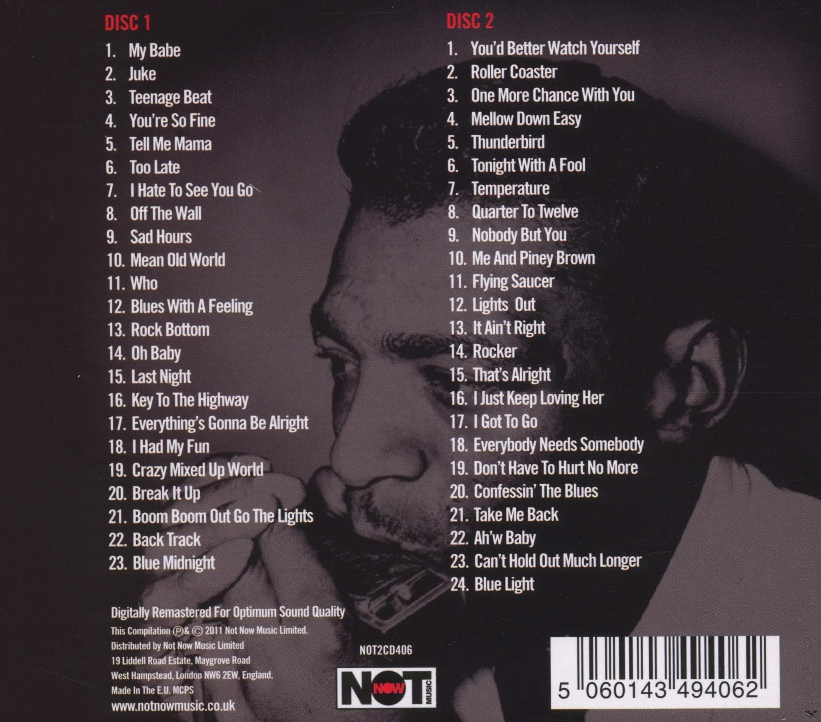 Egy CD borítója egy férfival harmonikával, számlistával és fekete-fehér dizájnnal.