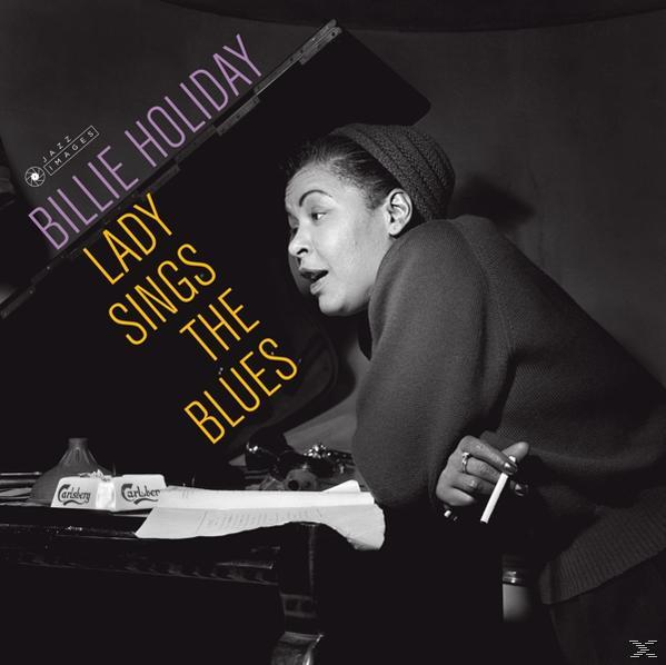 Album borító. Billie Holiday énekel zongoránál, cigarettával. Cím: Lady Sings The Blues.