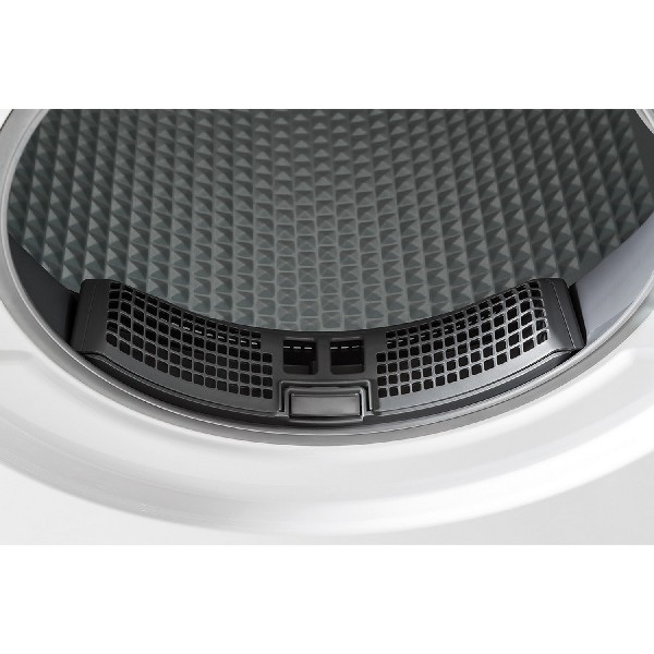 Primer plano del interior de una secadora blanca. Un filtro negro en la parte superior, con superficie interior estampada.