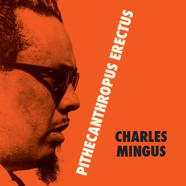 Charles Mingus album borítója. Egy szemüveges férfi profilja narancssárga háttér előtt szöveggel.