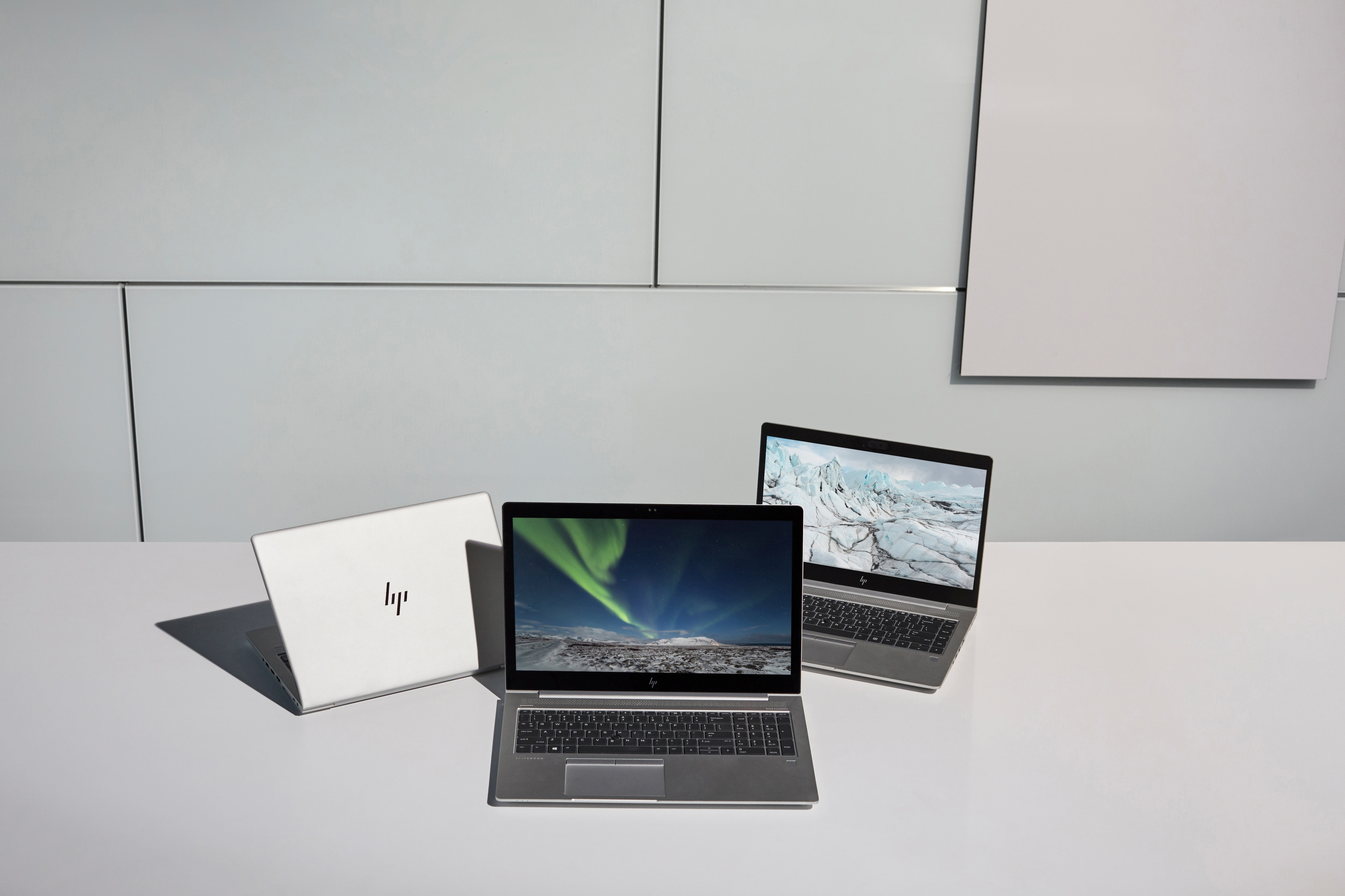 HP - B2B EliteBook 850 G5 - 15,6 Zoll - Intel® Core™ i5 i5-8250U - 16 GB - 512 GB - Intel® UHD 620 - Windows 10 Pro (64 Bit)