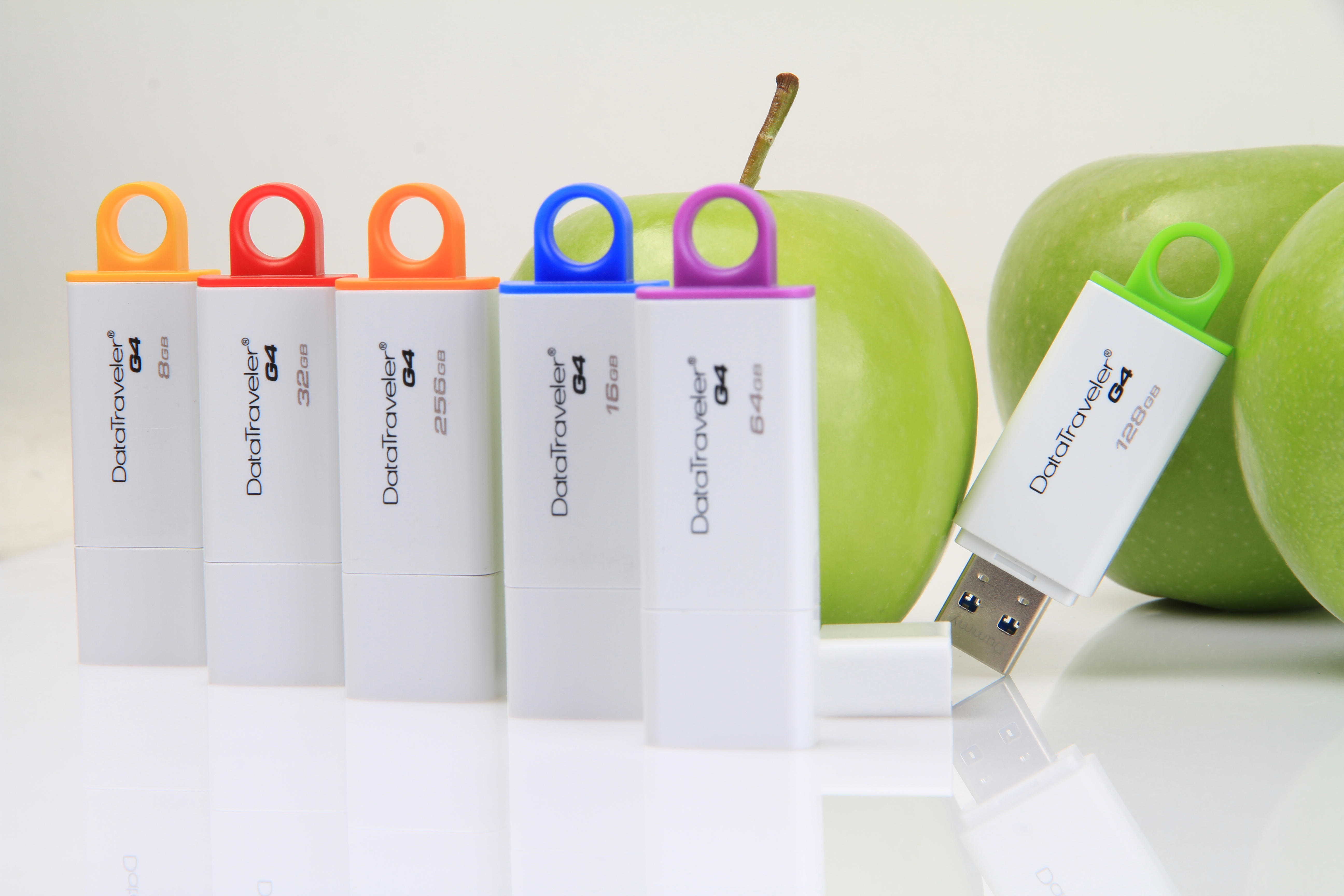 KINGSTON 32GB DataTraveler G4 USB 3.0 USB Bellek