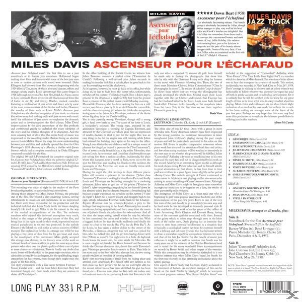 Nő mikrofonnal, zenekarral és szöveggel egy jazzalbum borítóján.